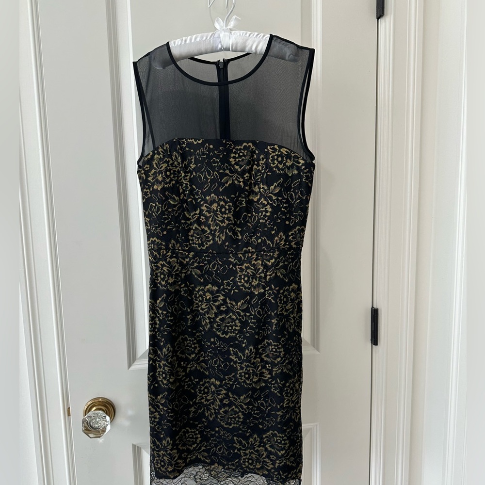 Women’s dress
